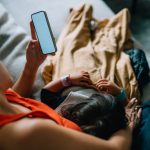 How to win the fight with kids over phone use